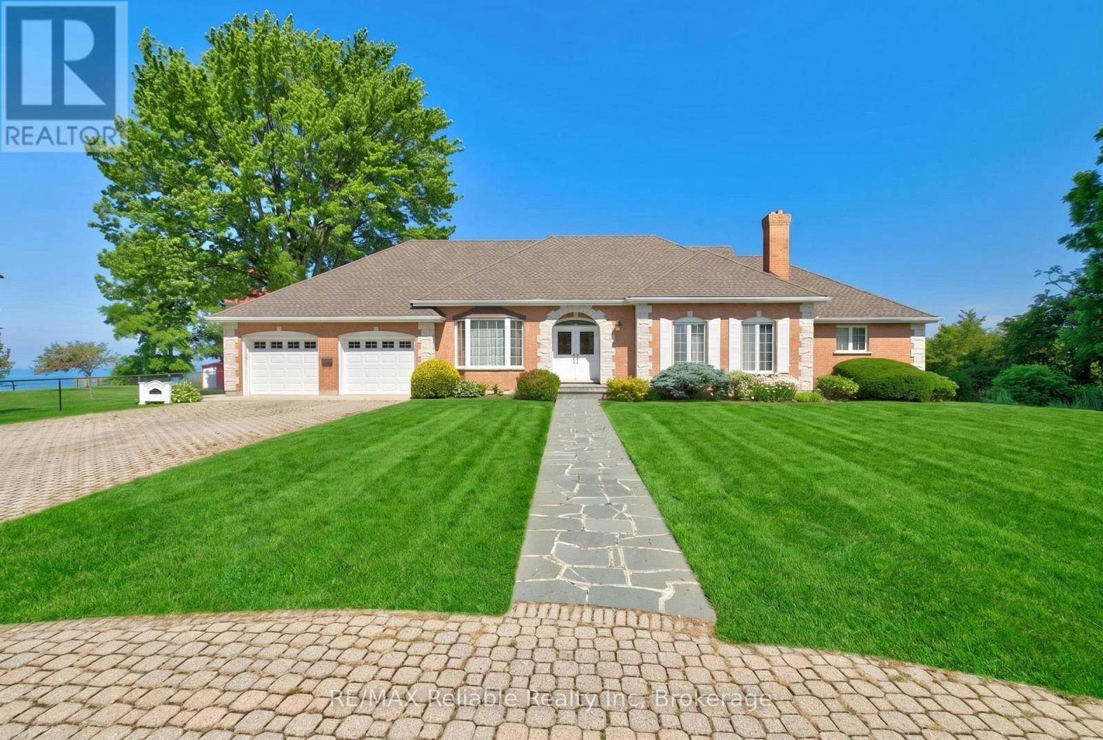 1 Harbour Lane, Goderich, ON, N7A 4J8