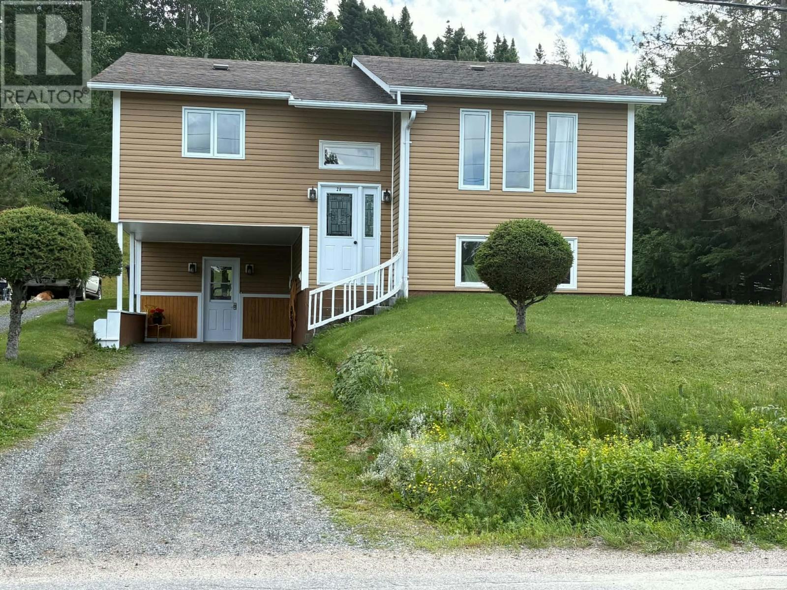 28 Hillview Heights Extension, Glovertown, NL, A0G 2M0