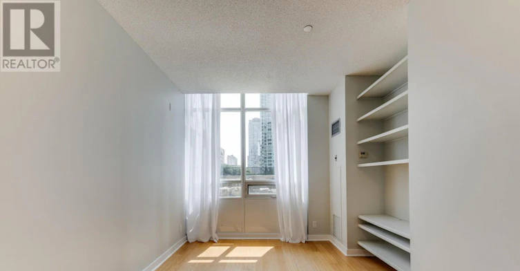 208-373 Front Street W, Toronto, ON, M5V 3R7 - 11