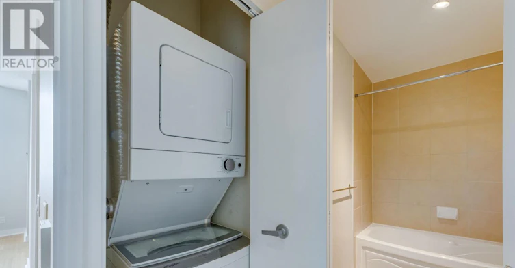 208-373 Front Street W, Toronto, ON, M5V 3R7 - 24