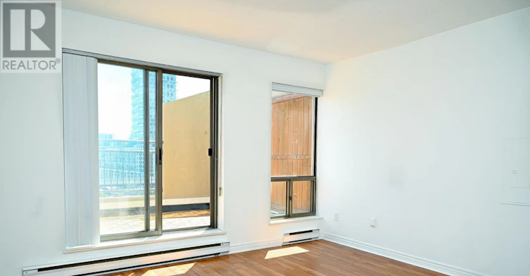 PH16-65 Scadding Avenue, Toronto, ON, M5A 4L1 - 4