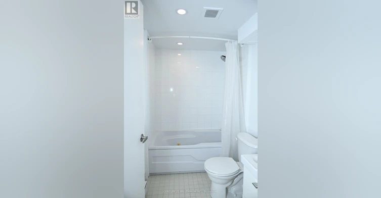 PH16-65 Scadding Avenue, Toronto, ON, M5A 4L1 - 15