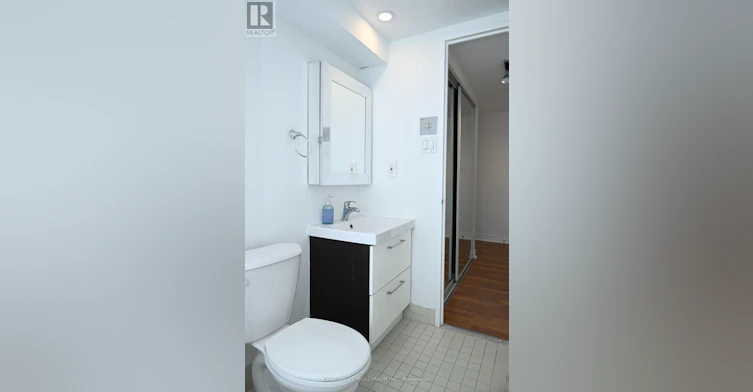 PH16-65 Scadding Avenue, Toronto, ON, M5A 4L1 - 14
