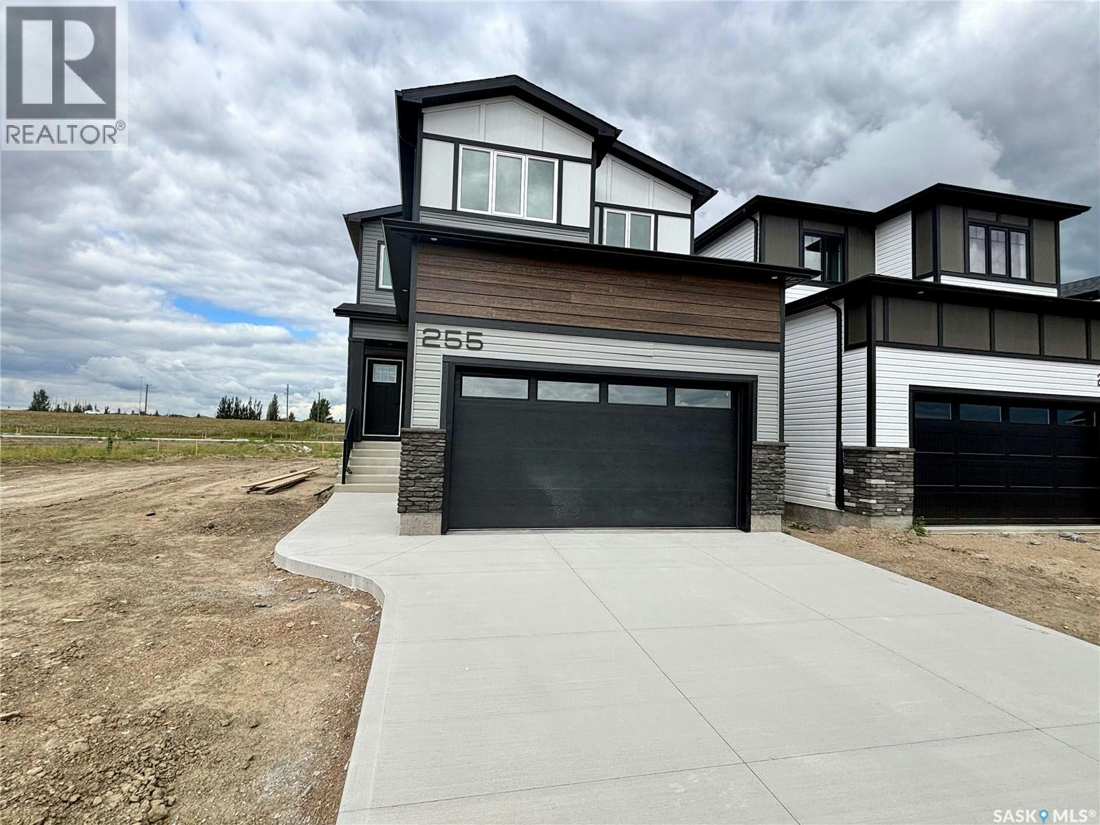 255 Doran Way, Saskatoon, SK, S7V 1Z3