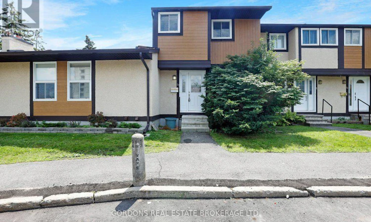 53-3322 Uplands Drive
