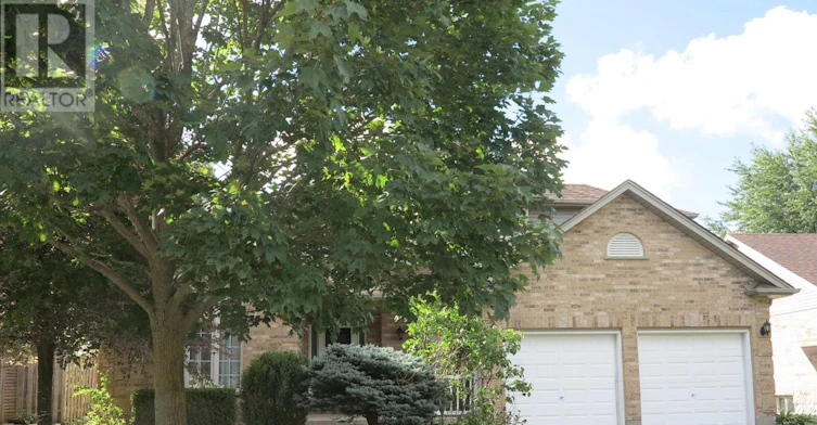 35 Moraine Crescent, London, ON, N6G 4Z1