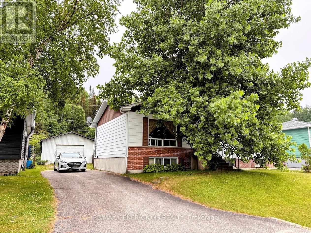 37 Matachewan Road, Manitouwadge, ON, P0T 2C0