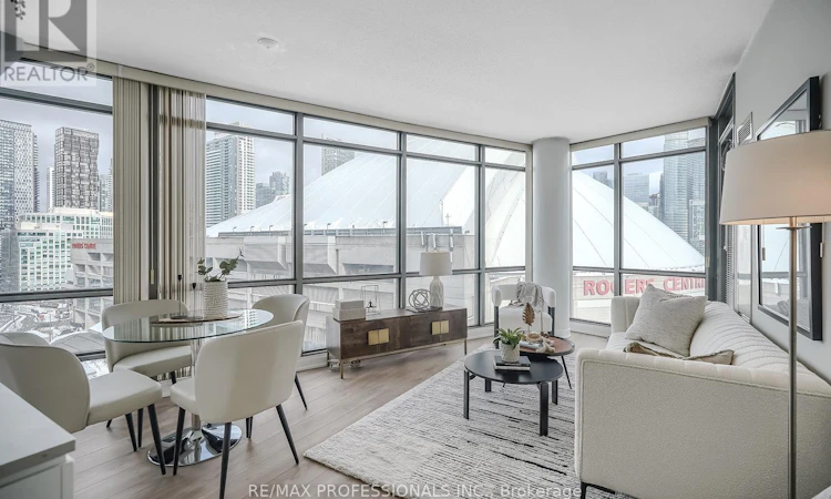 1708-3 Navy Wharf Court