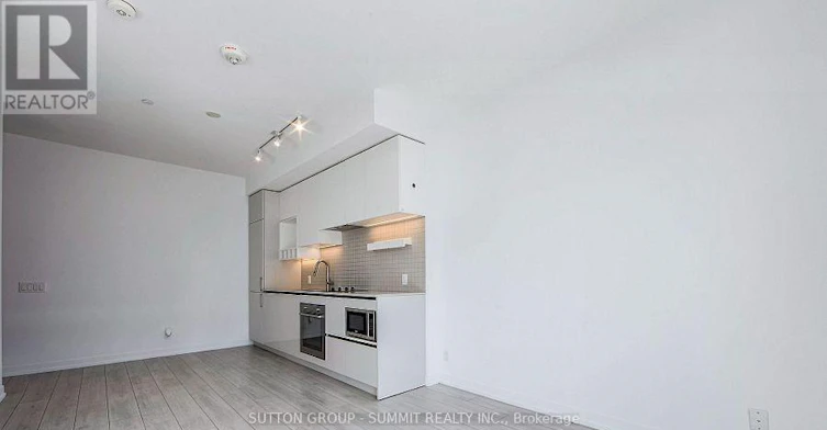 803-5 Buttermill Avenue, Vaughan, ON, L4K 0J5 - 5