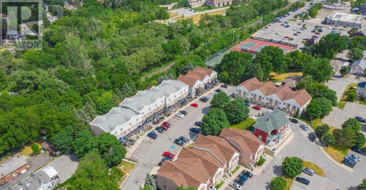 21-115 Main Street S, Newmarket, ON, L3Y 8J2