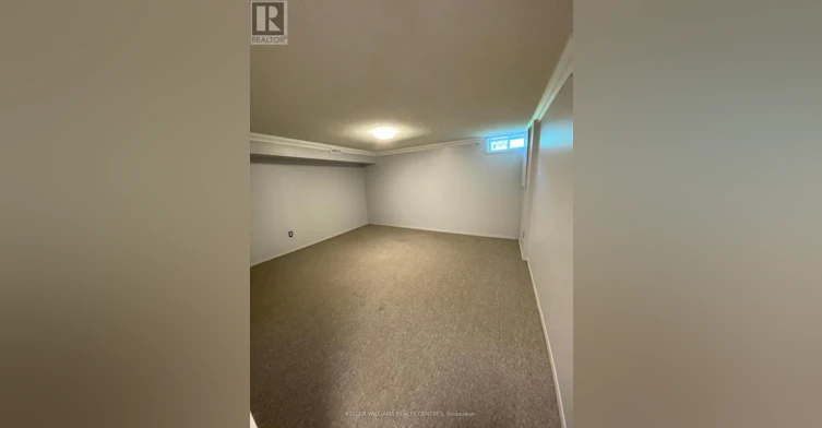 21-115 Main Street S, Newmarket, ON, L3Y 8J2 - 16