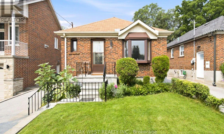 28 Aldgate Avenue
