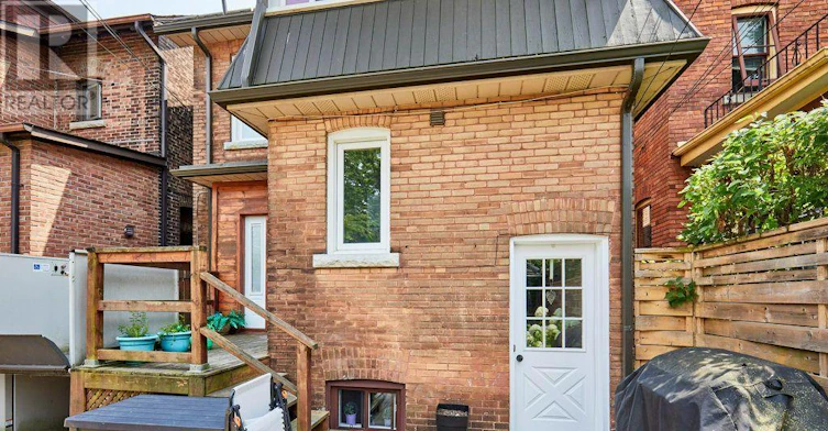 LOWER-120 Grenadier Road, Toronto, ON, M6R 1R4 - 6