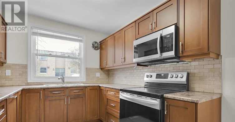 624 Wonderland Road, London, ON, N6H 4Y8 - 4