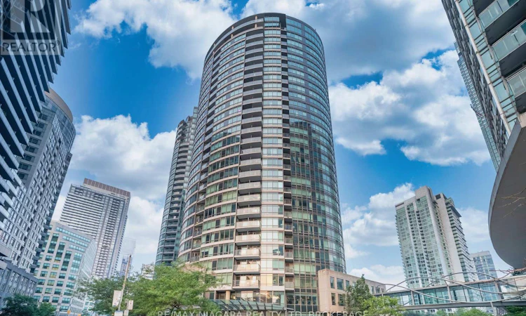 3603-361 Front Street W