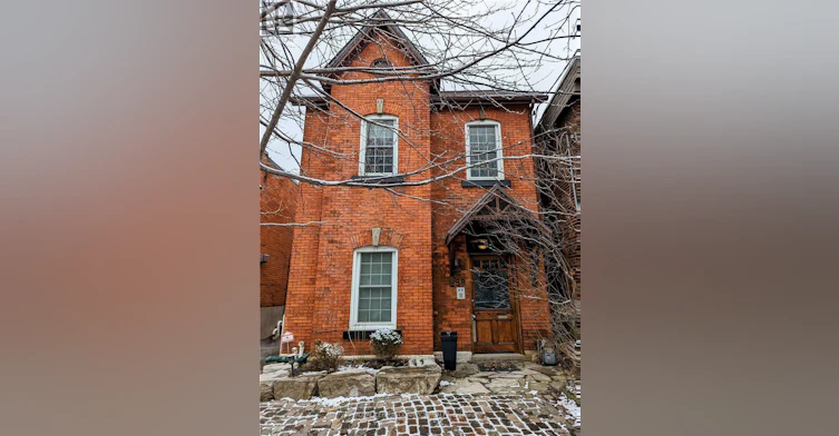 4-59 Gwynne Avenue, Toronto, ON, M6K 2C5 - 2
