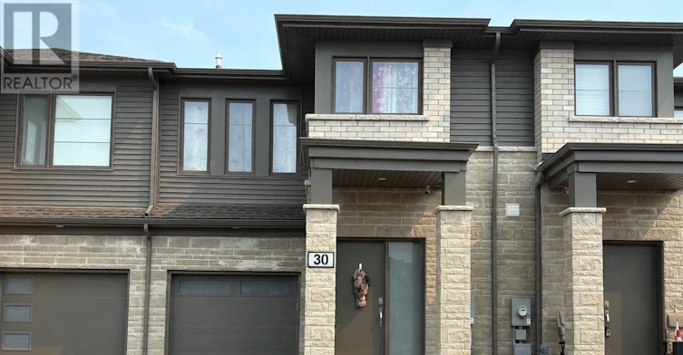 LOWER-30 Creek Court WEST, Welland, ON, L3C 0K8