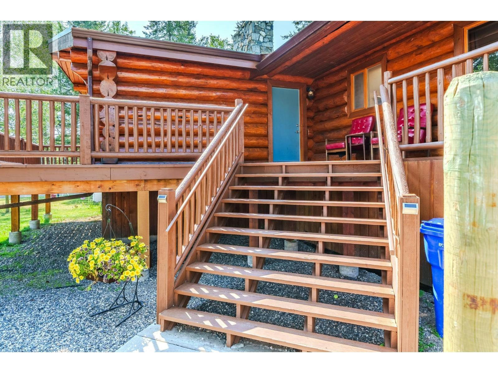 5406 Park Drive, 103 Mile House, BC, V0K 2E1 - 9