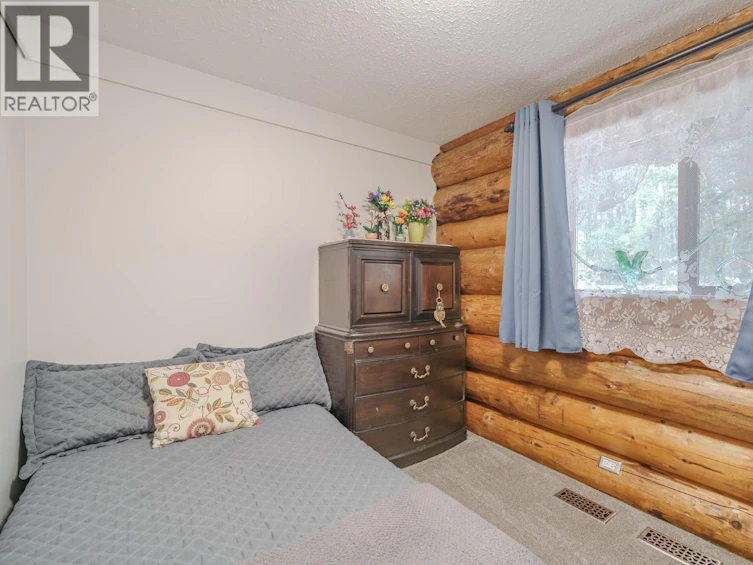 5406 Park Drive, 103 Mile House, BC, V0K 2E1 - 22