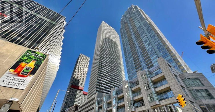 5209-2221 Yonge Street, Toronto, ON, M4S 2B4 - 2