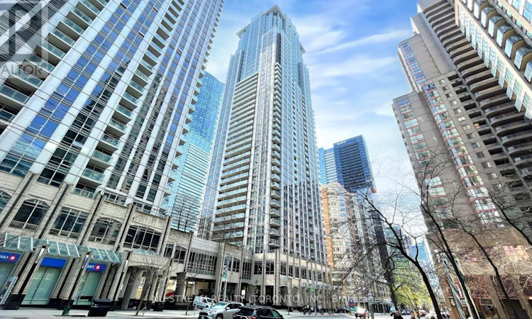 3101-761 Bay Street