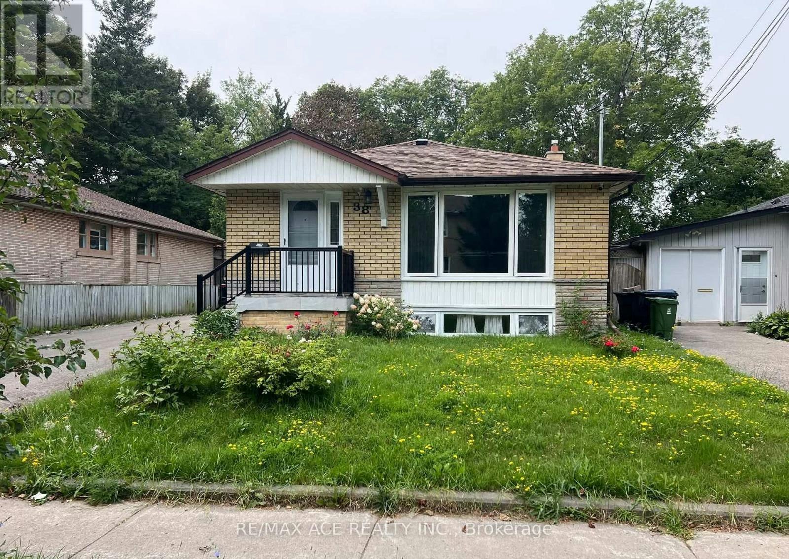BSMT-38 Celeste Drive, Toronto, ON, M1E 2V1