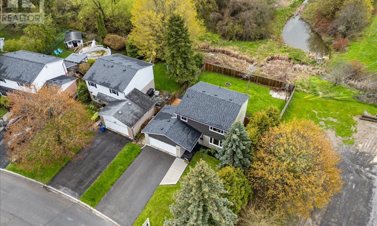 111 Peacock Boulevard