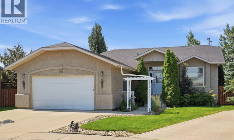 612 Giesbrecht Court