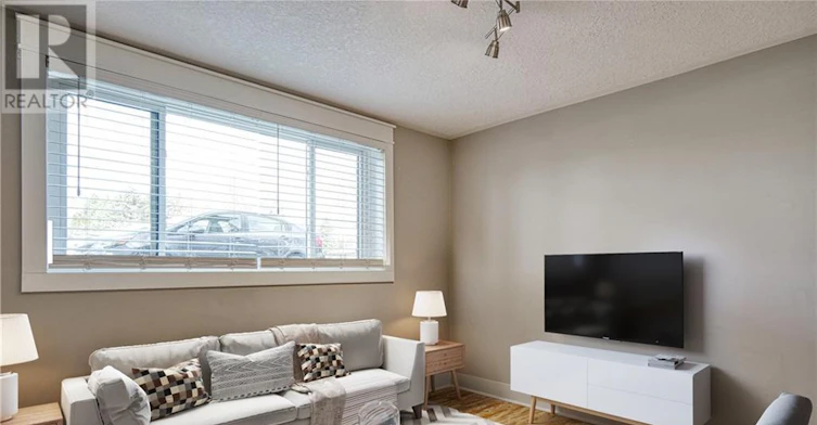 3-226 Clarke Street N, Woodstock, ON, N4S 7M7 - 3