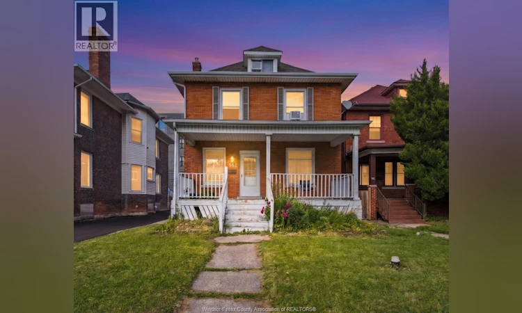 542 Victoria Avenue