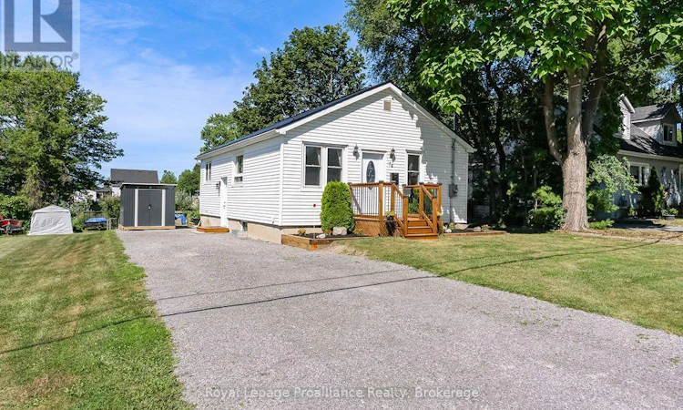 76 Wright Avenue