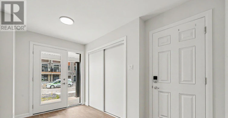 756 Tadpole Crescent, Ottawa, ON, K2J 6K4 - 5