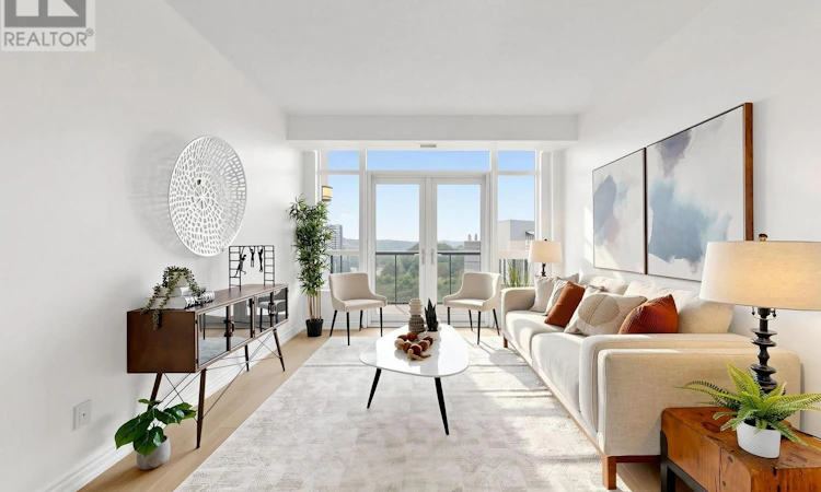 1009-1135 Royal York Road
