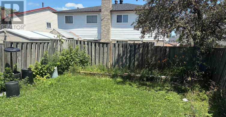730 Queensbridge Drive, Mississauga, ON, L5C 3X2 - 12