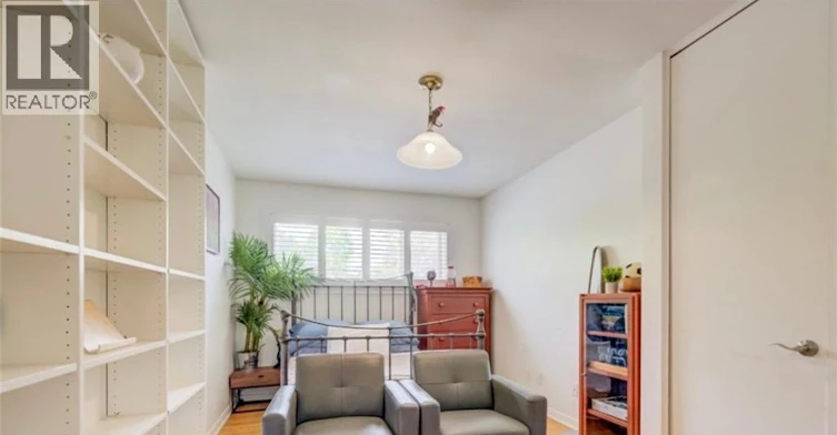 Upper-209 Willowdale Avenue, Waterloo, ON, N2J 3M2 - 8