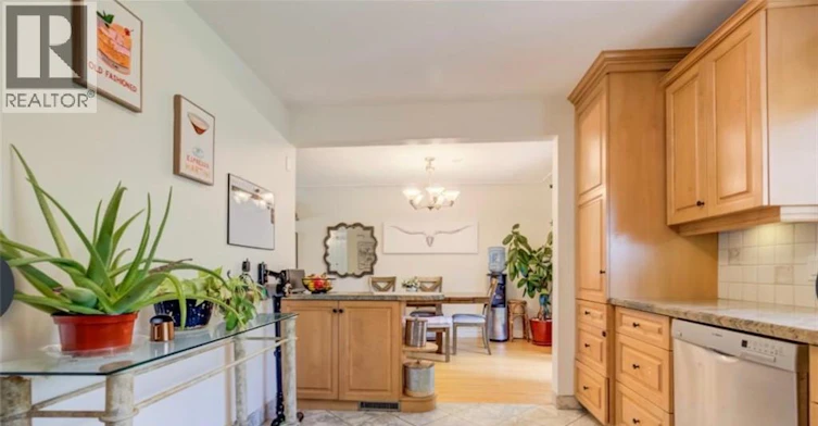 Upper-209 Willowdale Avenue, Waterloo, ON, N2J 3M2 - 7