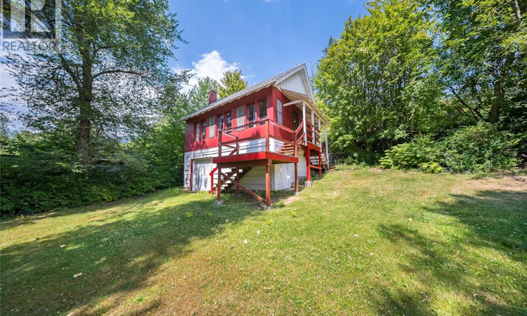 3824 Broadwater Road