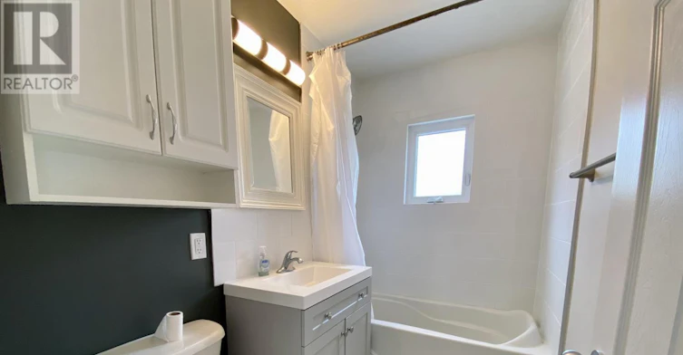 1-40 Helen Street, Kingston, ON, K7L 4N9 - 17