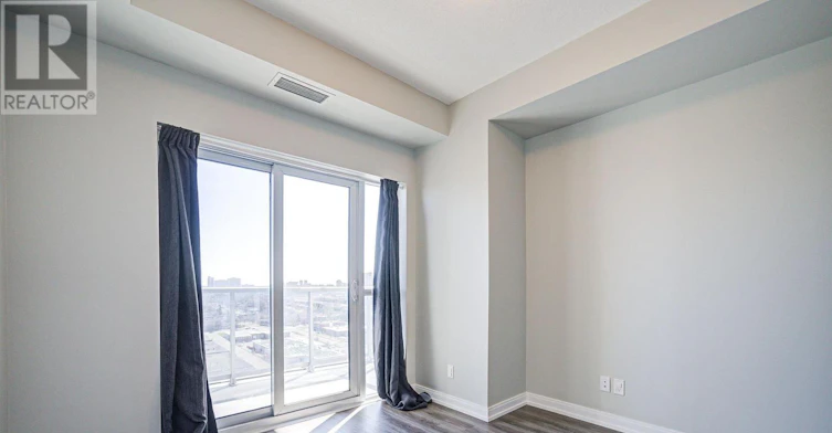 2211-181 Village Green Square, Toronto, ON, M1S 0K6 - 22