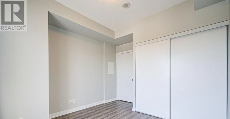 2211-181 Village Green Square, Toronto, ON, M1S 0K6 - 23