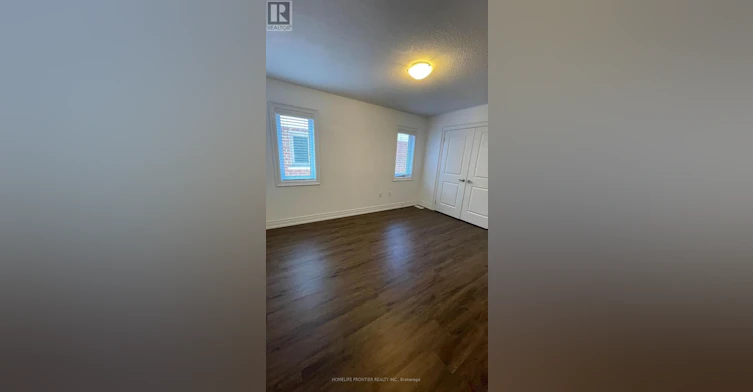 8 Jericho Avenue, Georgina, ON, L4P 0G9 - 13