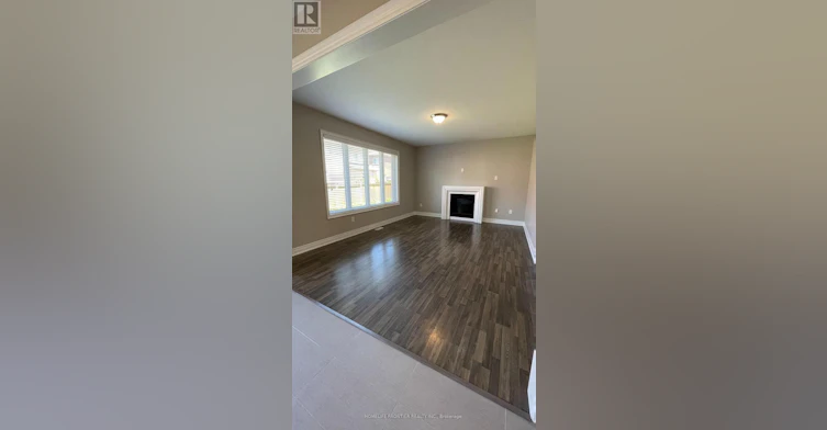 8 Jericho Avenue, Georgina, ON, L4P 0G9 - 8