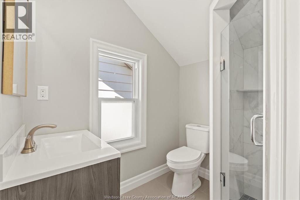 2ND FLOOR-1439 Benjamin Avenue, Windsor, ON, N8X 4N2 - 13