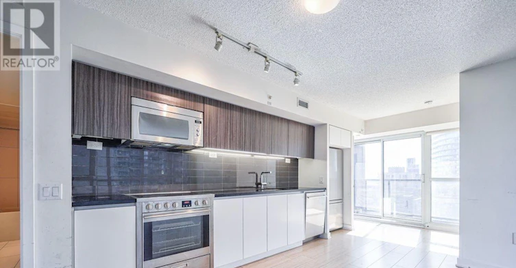 906-85 Queens Wharf Road, Toronto, ON, M5V 0J9 - 3