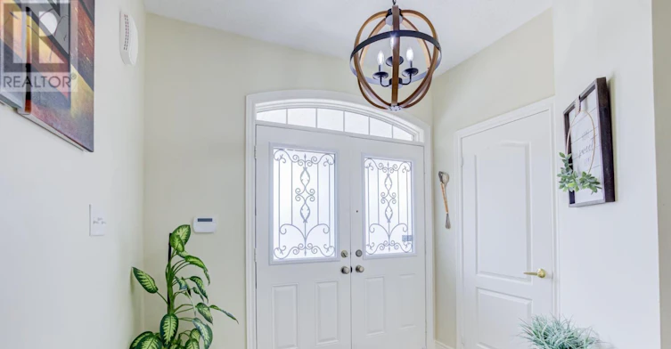 102 Creekland Avenue, Whitchurch-Stouffville, ON, L4A 1X4 - 5