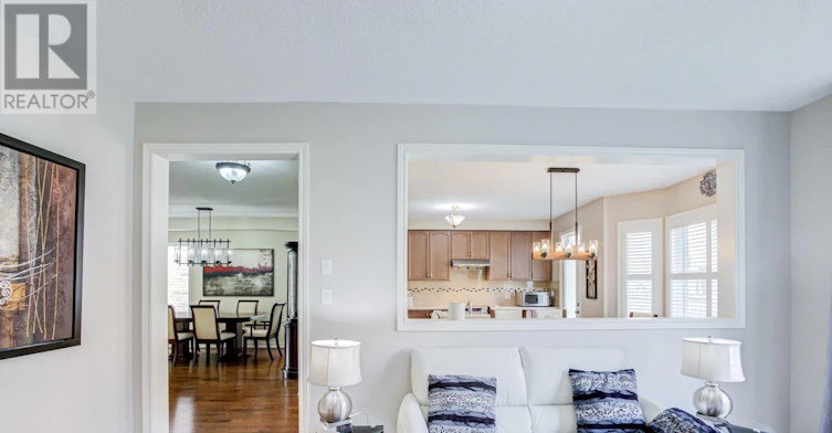 102 Creekland Avenue, Whitchurch-Stouffville, ON, L4A 1X4 - 25
