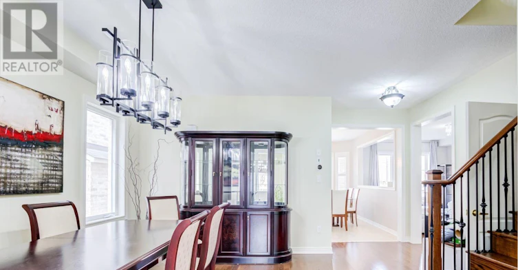 102 Creekland Avenue, Whitchurch-Stouffville, ON, L4A 1X4 - 10