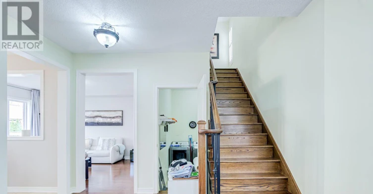 102 Creekland Avenue, Whitchurch-Stouffville, ON, L4A 1X4 - 11