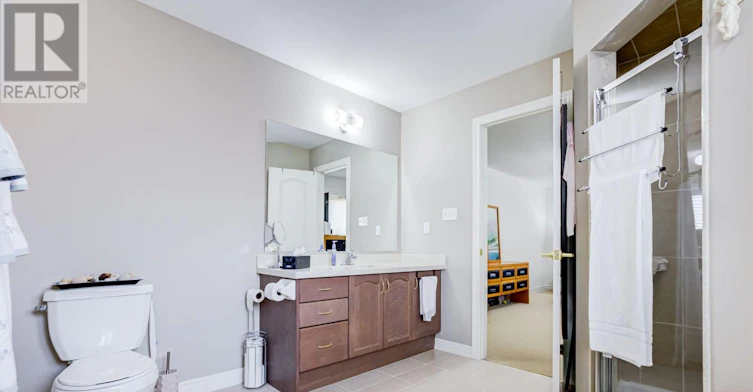 102 Creekland Avenue, Whitchurch-Stouffville, ON, L4A 1X4 - 34