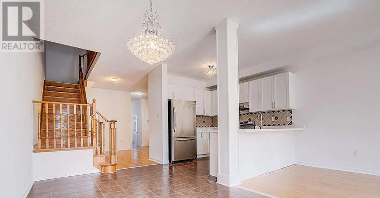 137 Laramie Crescent, Vaughan, ON, L6A 0R1 - 13